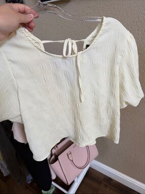 Rainbow Pale Yellow Textured Tie-Back Blouse